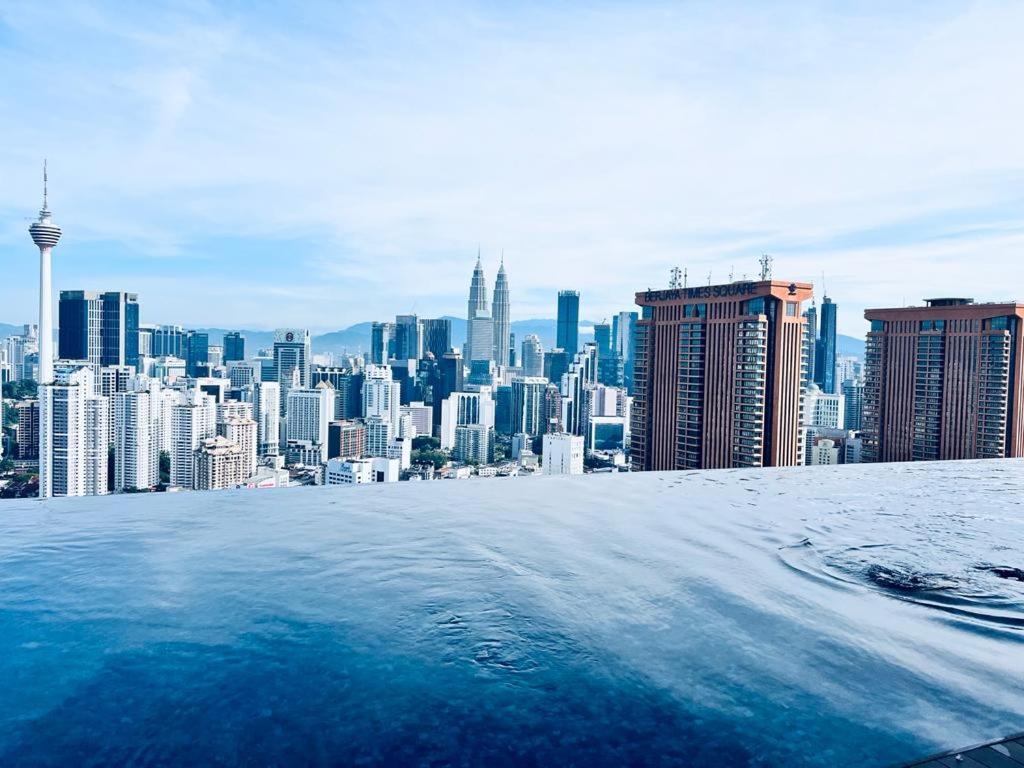 Lucantia Serviced Suites Kuala Lumpur Exterior photo