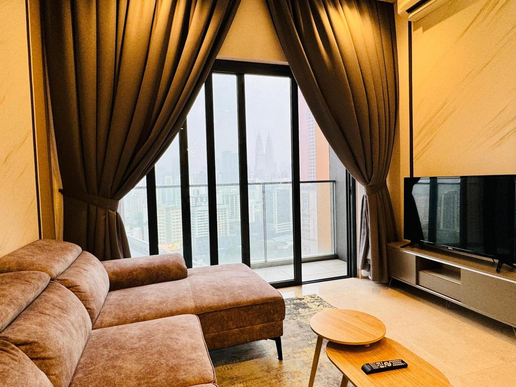 Lucantia Serviced Suites Kuala Lumpur Exterior photo