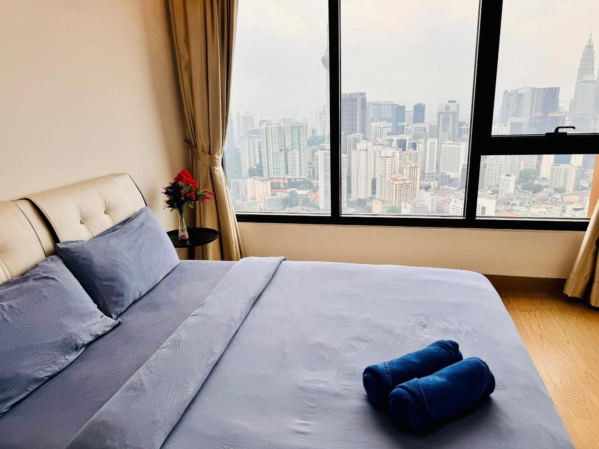 Lucantia Serviced Suites Kuala Lumpur Exterior photo