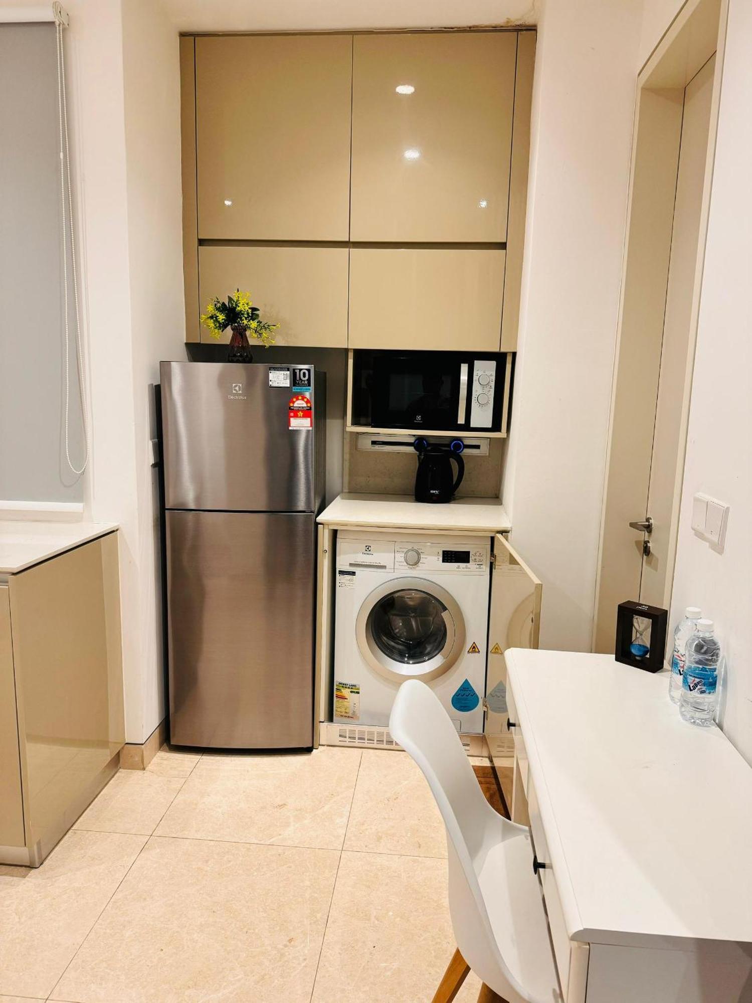 Lucantia Serviced Suites Kuala Lumpur Exterior photo