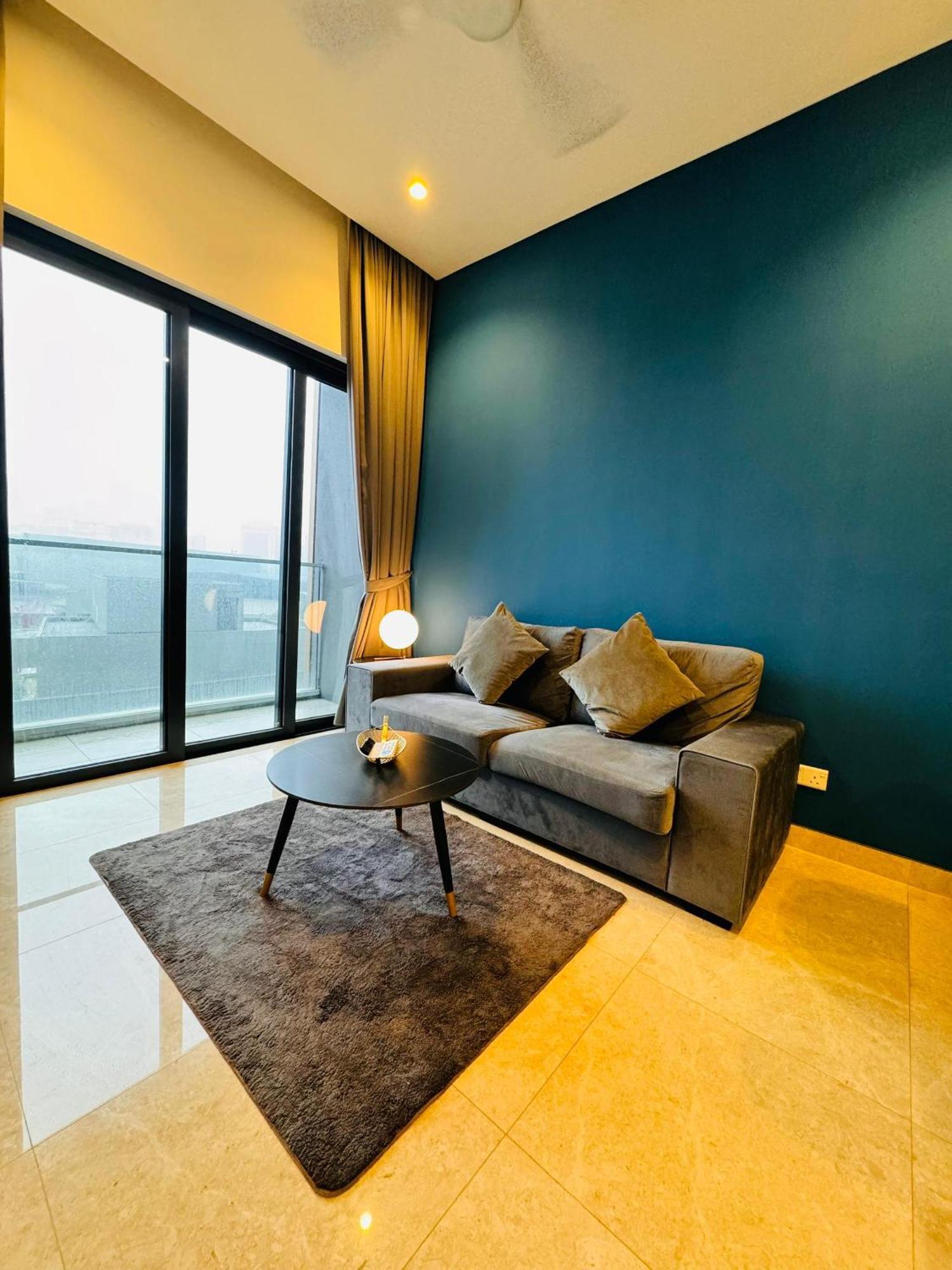Lucantia Serviced Suites Kuala Lumpur Exterior photo